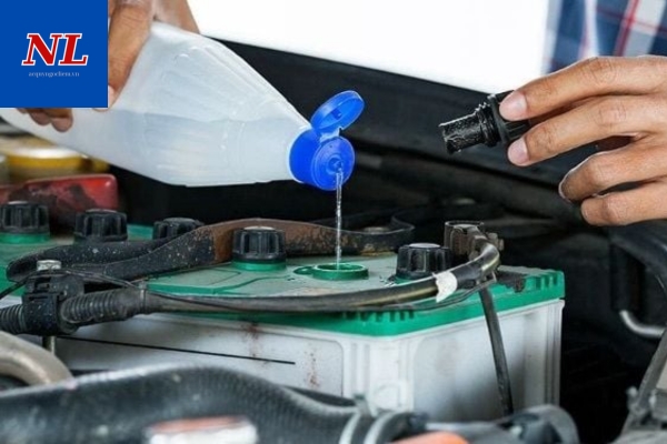 Nguy Hiểm Nghiêm Trọng Khi Tự Ý Mua Bán Axit Châm Bình Ắc Quy