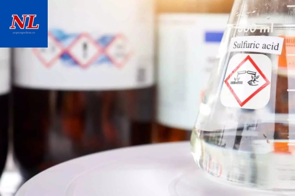 Phân Biệt Giữa Axit Sulfuric và Nước Cất: Hiểu Đúng Bản Chất Hao Hụt